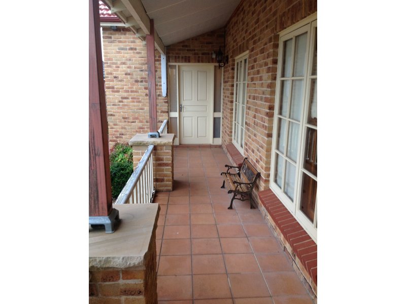24 Wood Road, PARADISE — image 4