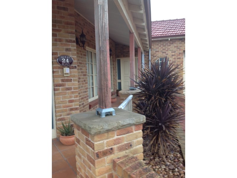24 Wood Road, PARADISE — image 5