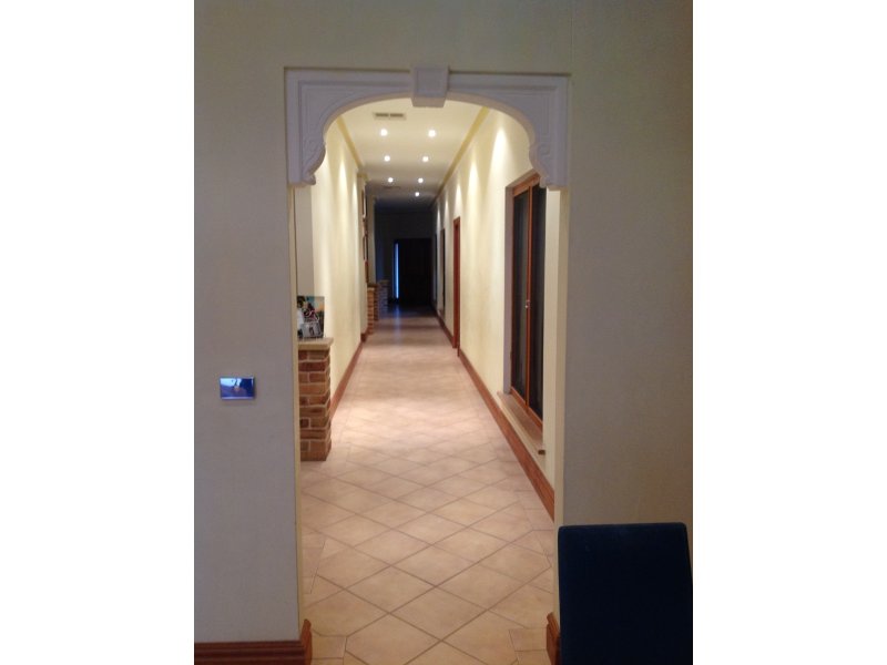 24 Wood Road, PARADISE — image 7