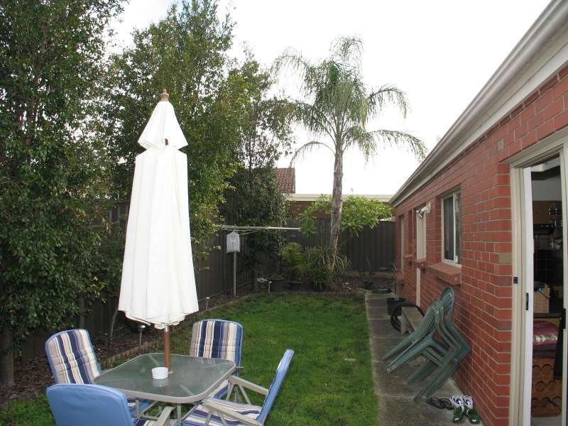 2/6A Cadna Avenue, FELIXSTOW — image 5