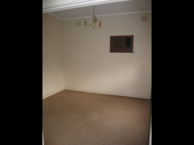 248 Richmond Road, MARLESTON — image 3