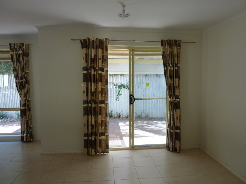 12A Koongarra Crescent, MUNNO PARA — image 6