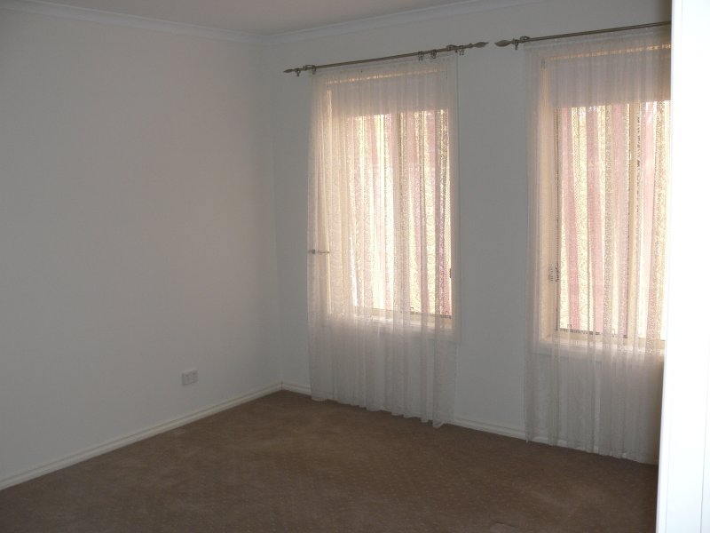 12A Koongarra Crescent, MUNNO PARA — image 7