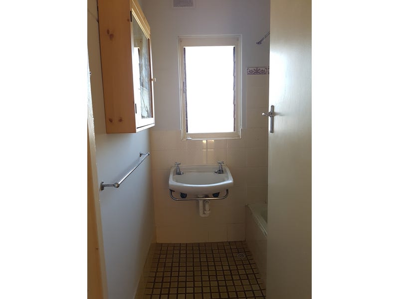 5 Arkaba Street, TAPEROO — image 8