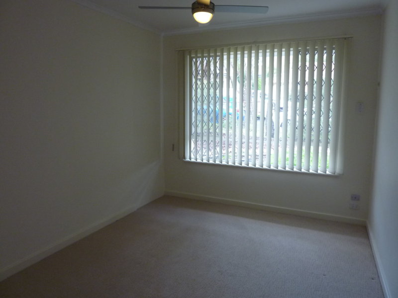 5 Kerley Crescent, ATHELSTONE — image 10