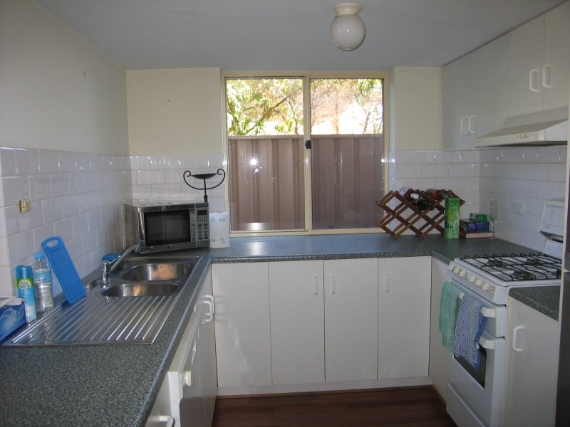 1/19 Kent Road, KESWICK — image 4