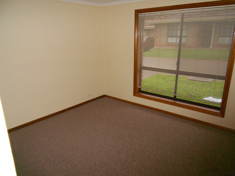 2/147-149 Tolley Road, ST AGNES — image 3