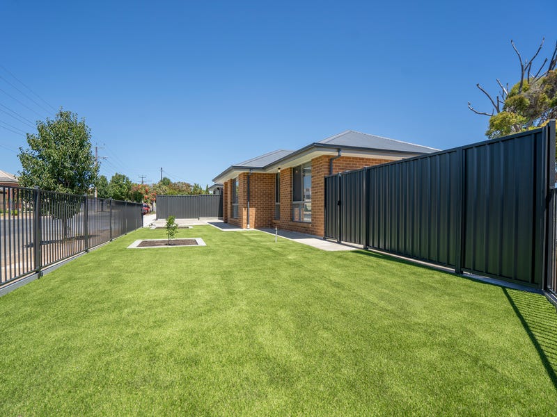 30B East Street, HECTORVILLE — image 2