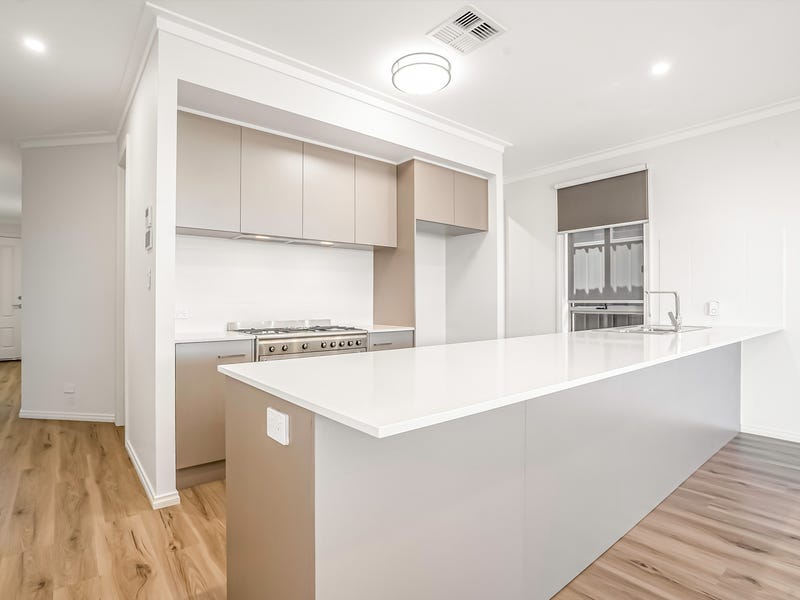 30B East Street, HECTORVILLE — image 3