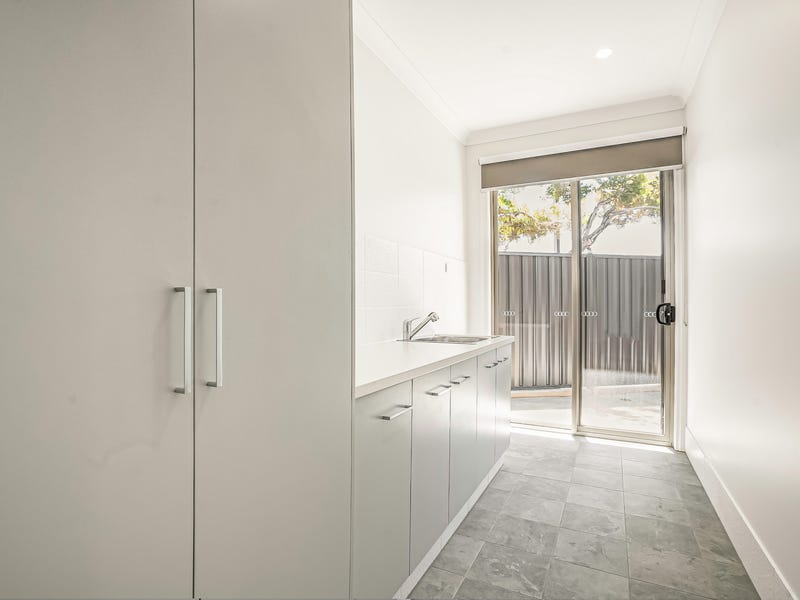 30B East Street, HECTORVILLE — image 12