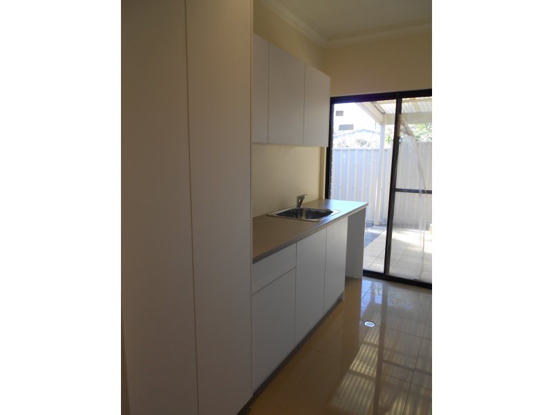 13D Radnor Avenue, ROSTREVOR — image 11