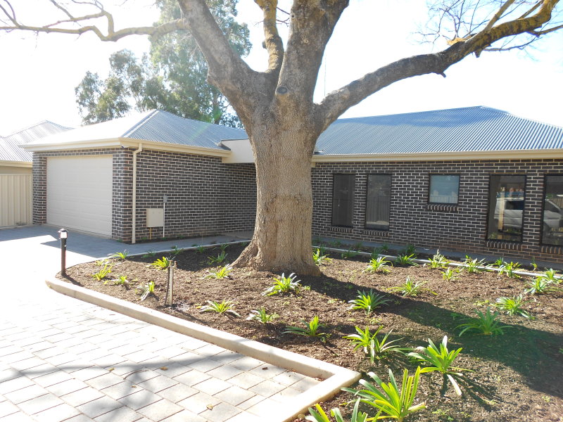 13D Radnor Avenue, ROSTREVOR — image 13