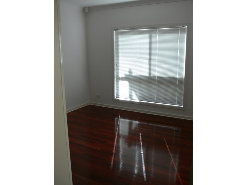 1B  Shirley Avenue`, TRANMERE — image 4