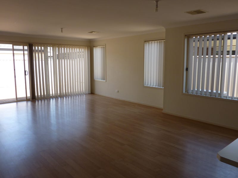 21 Eddington Street, PARAFIELD GARDENS — image 4
