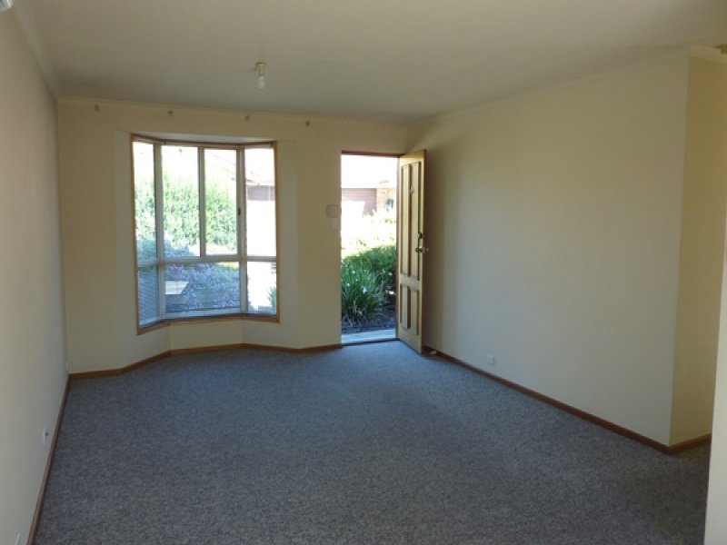 11/28-30 South Terrace, POORAKA — image 2
