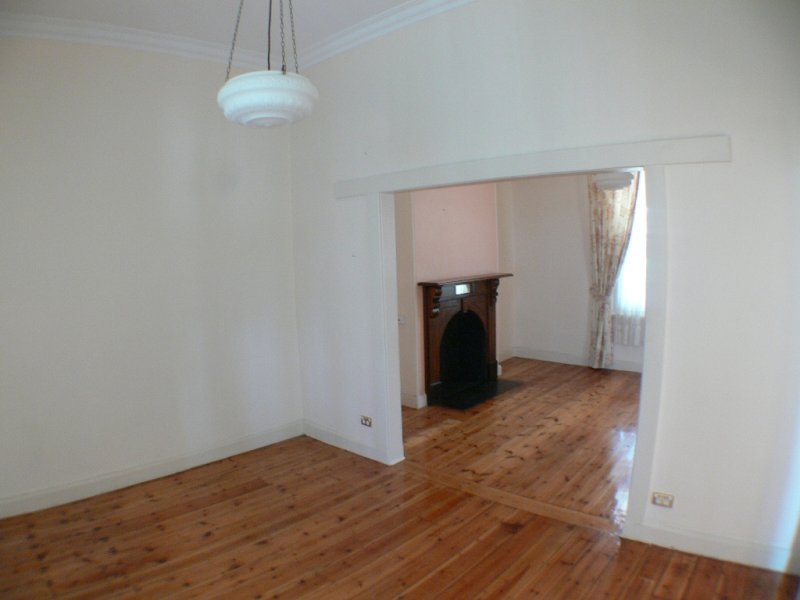 18 John Street, EASTWOOD — image 5