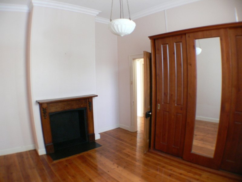 18 John Street, EASTWOOD — image 7