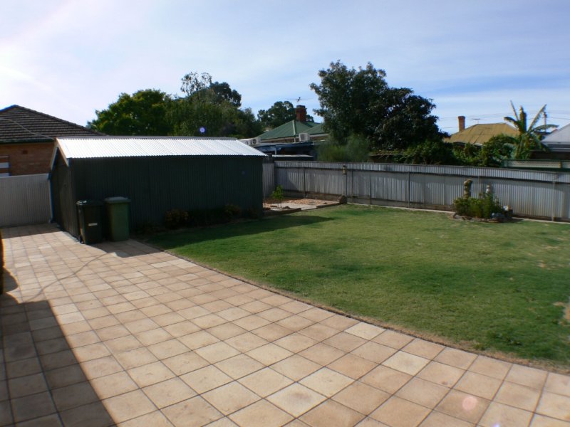 18 John Street, EASTWOOD — image 10