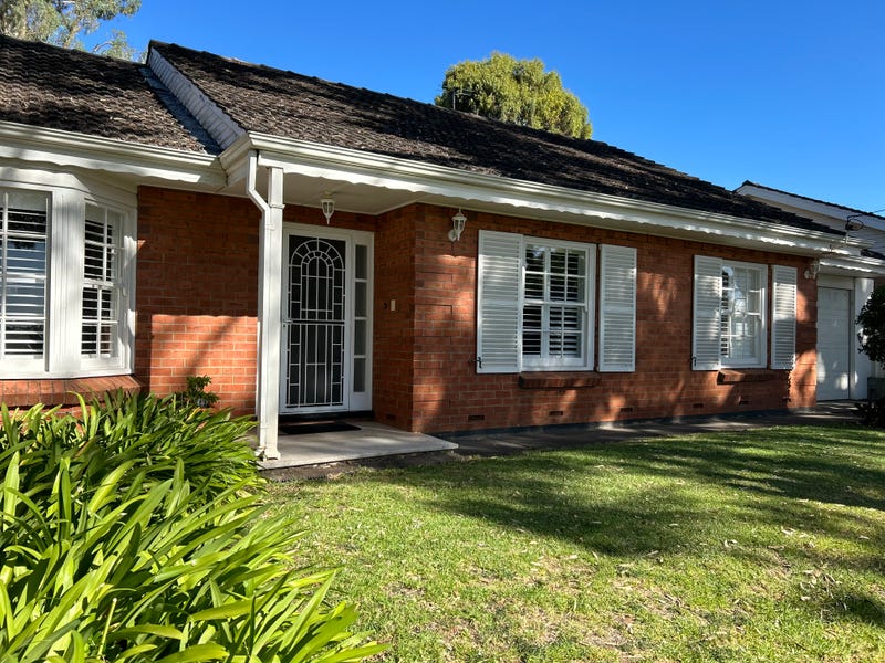 8 Seaforth Avenue, HAZELWOOD PARK — image 1