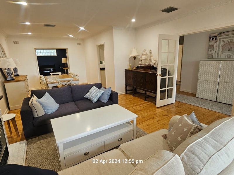 8 Seaforth Avenue, HAZELWOOD PARK — image 2