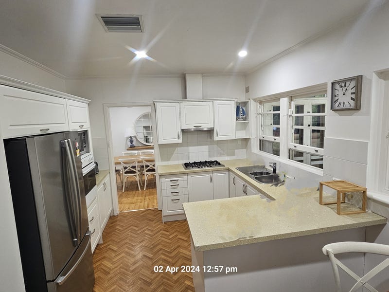 8 Seaforth Avenue, HAZELWOOD PARK — image 6