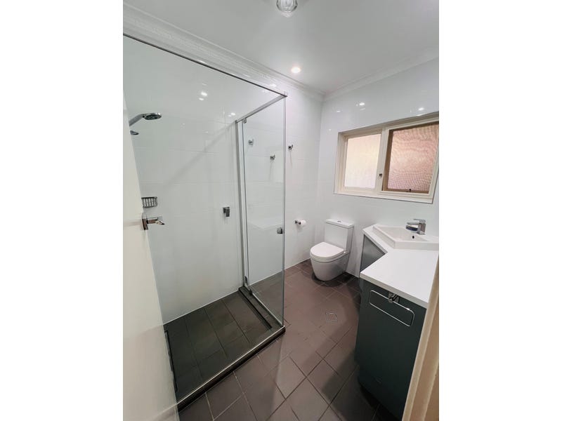 8 Seaforth Avenue, HAZELWOOD PARK — image 8