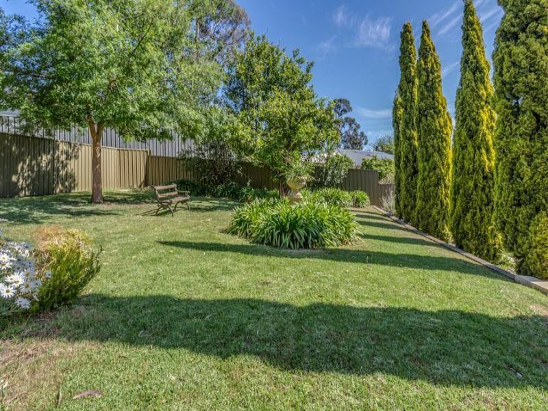 8 Seaforth Avenue, HAZELWOOD PARK — image 15