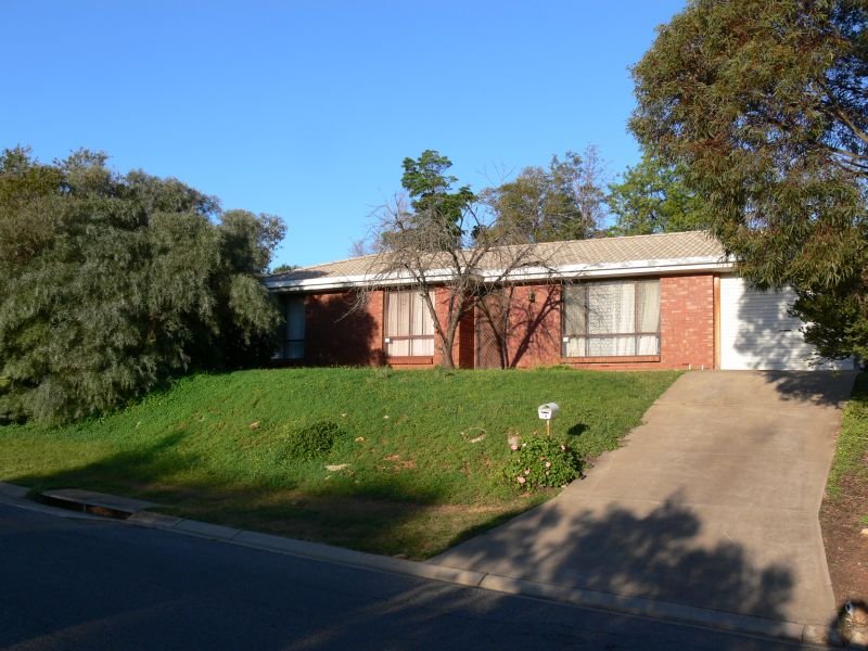 18 Christine Avenue, HILLBANK — image 1