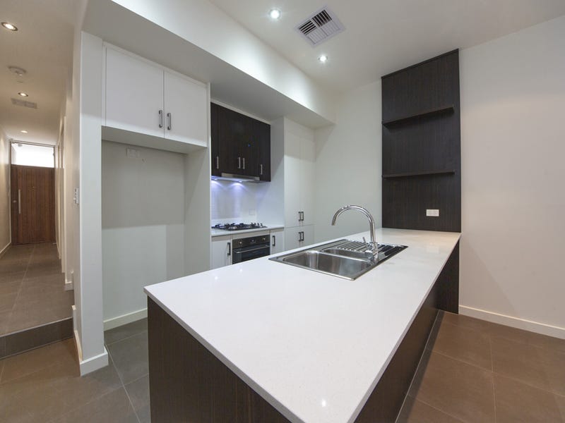 4/1 Boucatt Place, BROMPTON — image 2