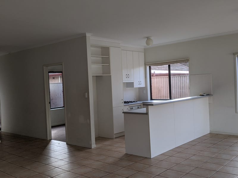11 Thelma Street, PAYNEHAM — image 8