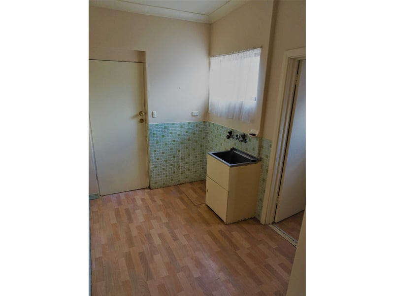 73 West Street, TORRENSVILLE — image 6