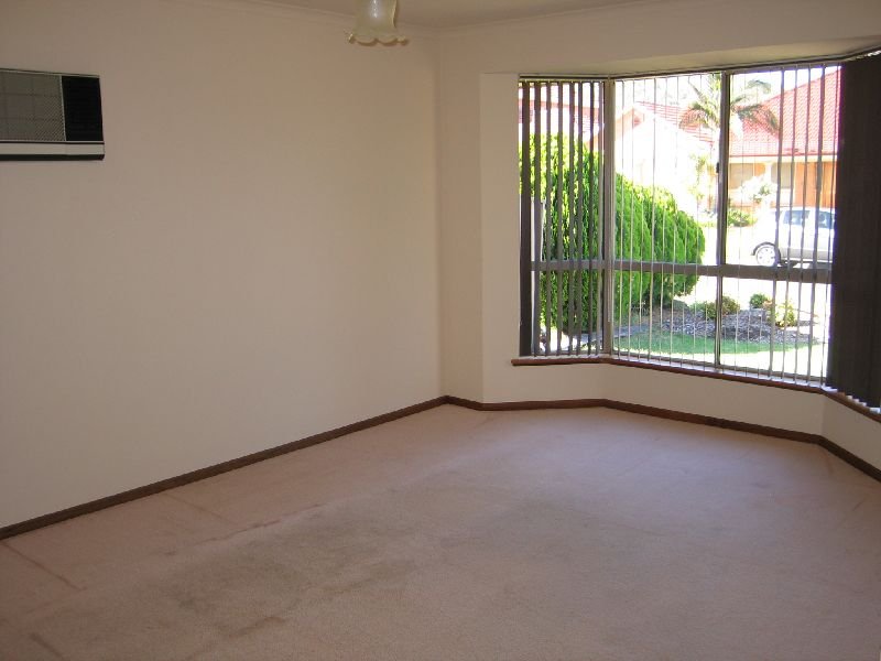45A Galaxy Way, ATHELSTONE — image 2