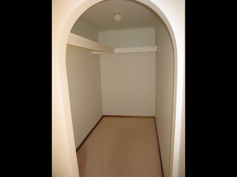 45A Galaxy Way, ATHELSTONE — image 7