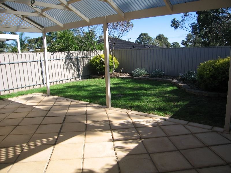 45A Galaxy Way, ATHELSTONE — image 8