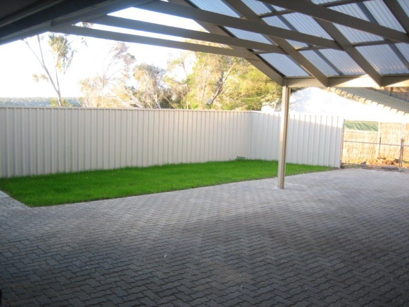 3 Telopea, ATHELSTONE — image 9