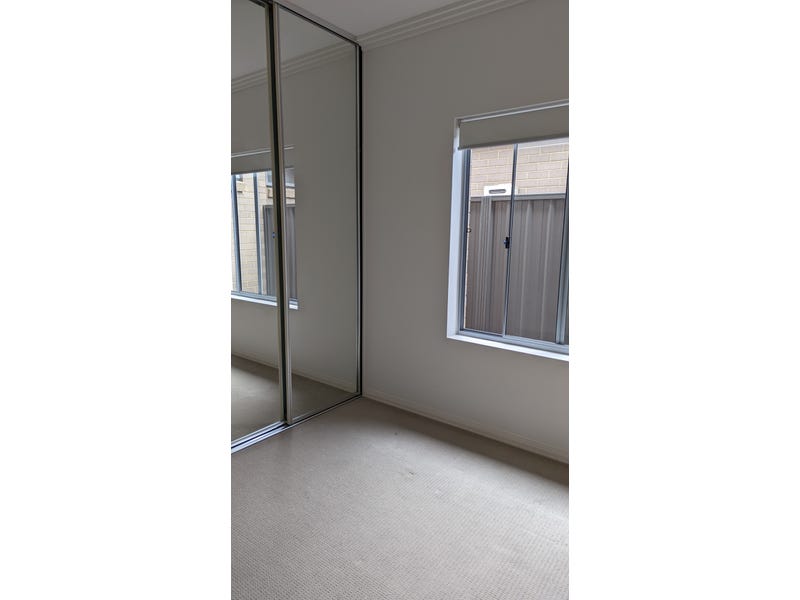 16A Edwards Avenue, PARK HOLME — image 4