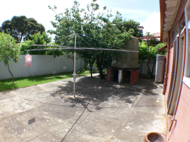 243 Portrush Road, NORWOOD — image 7
