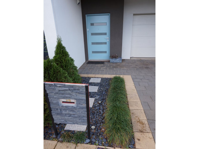 14 Tamblyn Court, MAWSON LAKES — image 2