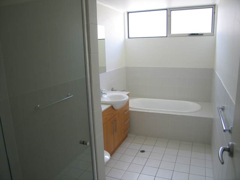 1/1 Swaine Avenue, ROSE PARK — image 3