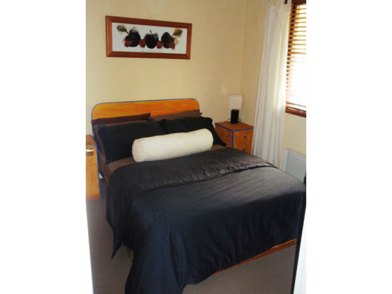 1/26 Panorama Drive, ATHELSTONE — image 4