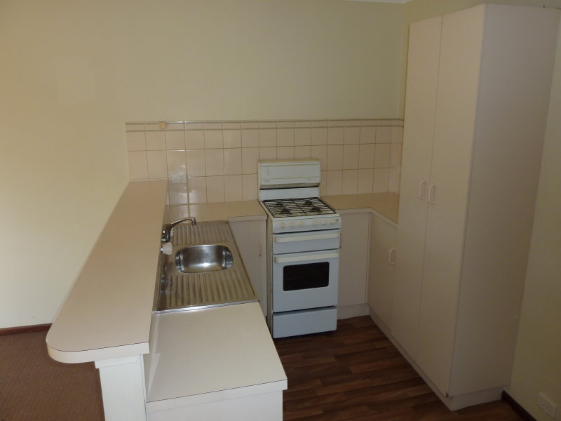 1/28-30 South Terrace, POORAKA — image 3