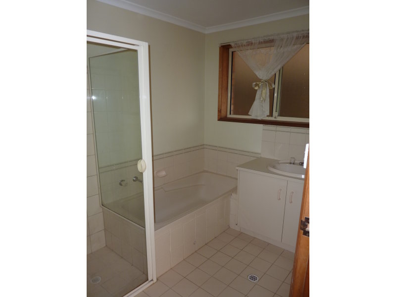 1/28-30 South Terrace, POORAKA — image 4
