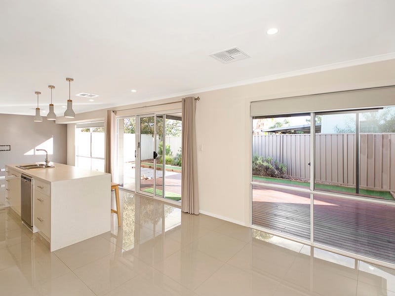 1A Bridgeford Street, GREENACRES — image 2