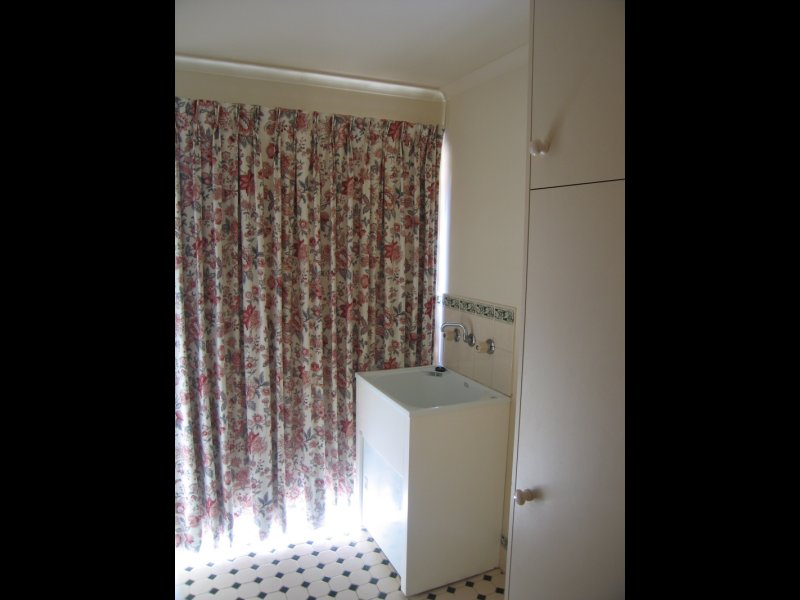 21 Dally Road, GILLES PLAINS — image 7