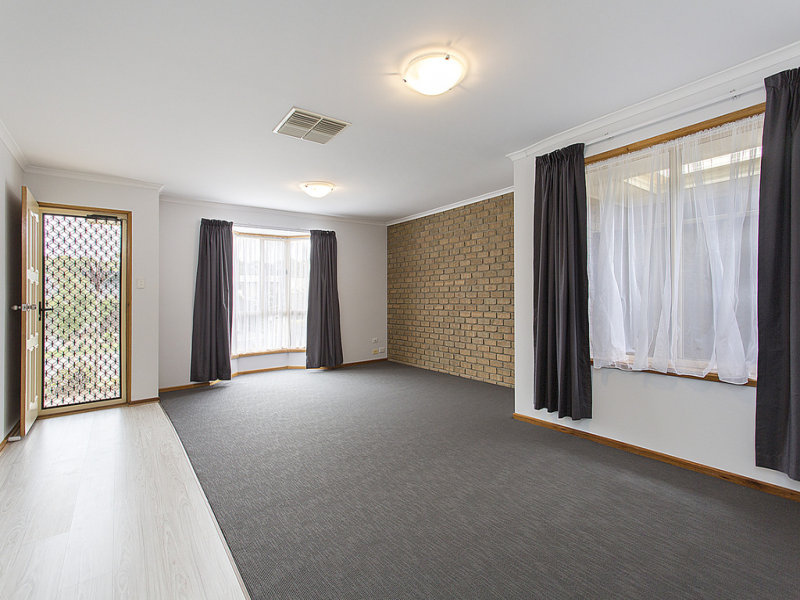 2/19 Corbusier Drive, ST AGNES — image 2