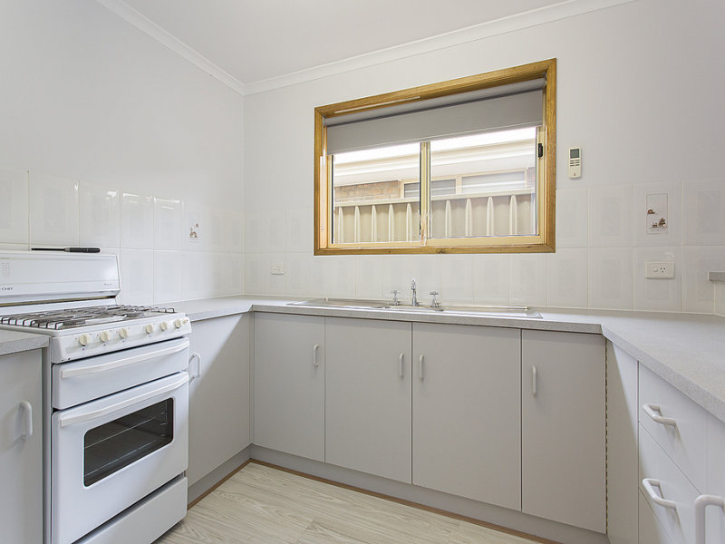 2/19 Corbusier Drive, ST AGNES — image 3