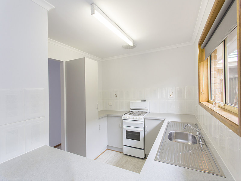 2/19 Corbusier Drive, ST AGNES — image 4