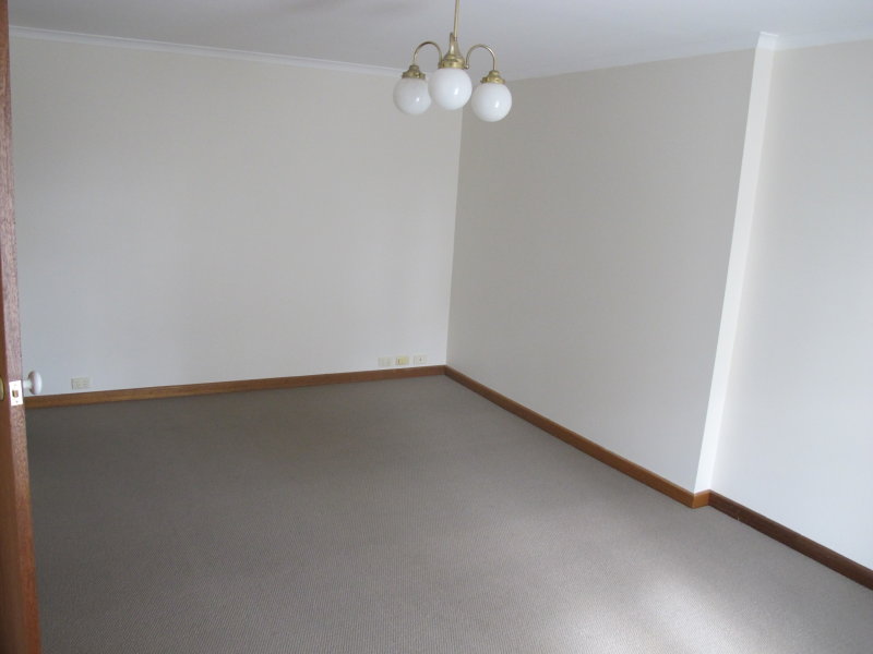 16B Panorama Drive, ATHELSTONE — image 8