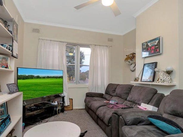 37 Browning Street, CLEARVIEW — image 3