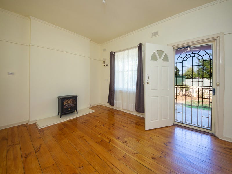 47 Woodyates Avenue, SALISBURY NORTH — image 4